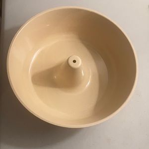 Regal Ware Made in USA acrylic beige baking Pan